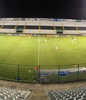 Torcida do ABC está certa em expulsar são-paulinos de sua área no estádio?