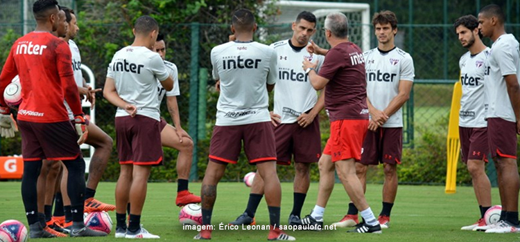 São Paulo no 4-4-2? Dorival experimentou a formação nesta terça-feira! Veja como foi: