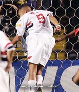 São Paulo x Atlético PR: passará de fase quem errar menos fora de casa!