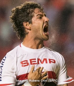 Alexandre Pato negocia com Adidas e espera retornar ao Brasil em 2019