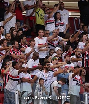 OPINIÃO Internacional 3×1 São Paulo