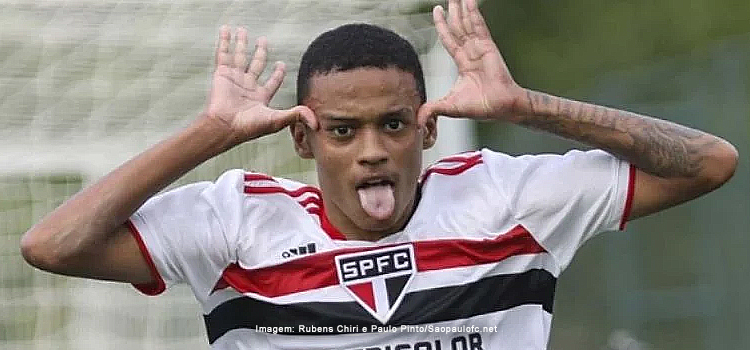 Emprestado ao Coritiba, Caio se envolve em treta em saída de festa
