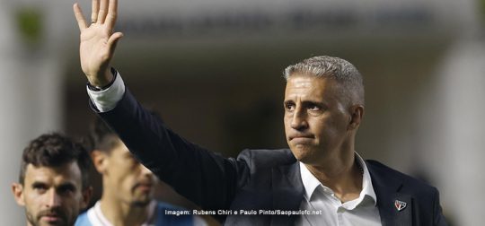 Crespo é direto sobre a base: “não é porque veio de Cotia que tem de jogar”