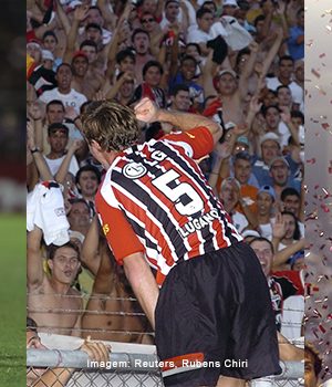 “2005 Dias de Glória”: o livro que lembra o são-paulino o que é o São Paulo!