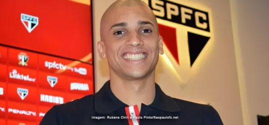 Depois de onze anos, Dória poderá voltar a vestir a camisa do São Paulo