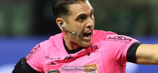 Pivô de confusão generalizada no último San-São, árbitro se manifesta em nota oficial da FPF