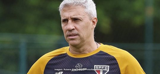 O motivo que fez o São Paulo demitir Hernán Crespo ainda no início do ano
