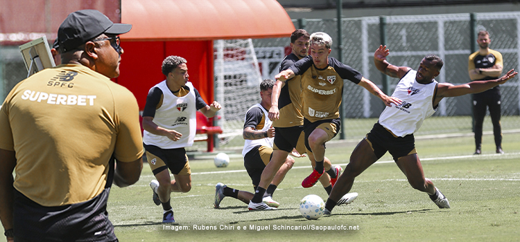 Não utilização da base é opção técnica e Roger explica situação dos jovens