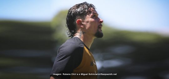 Bastidores do treino de Artur e expectativa de estreia na quarta-feira