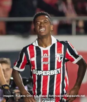 Marcos Antônio: saiu a previsão pessimista de retorno e Roger já trabalha substituto