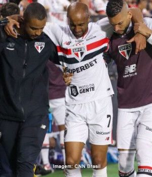 Muita força, Lucas: bastidores de mais uma séria lesão do meia-atacante!