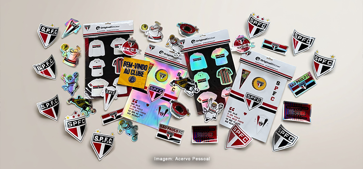 Original sticker: adesivos licenciados com imagens icônicas do São Paulo FC